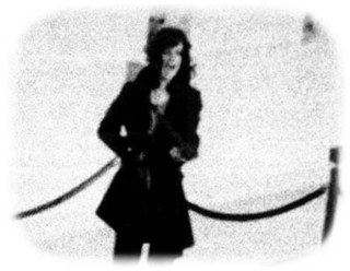 Patty Hearst yelling commands at bank customers